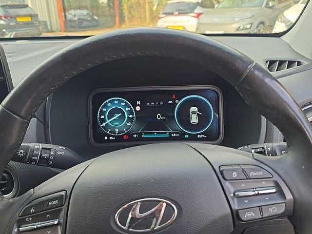 Hyundai KONA 1.0 T-GDi MHEV Premium SUV 5dr Petrol Hybrid Manual Euro 6 (s/s) (120 ps)