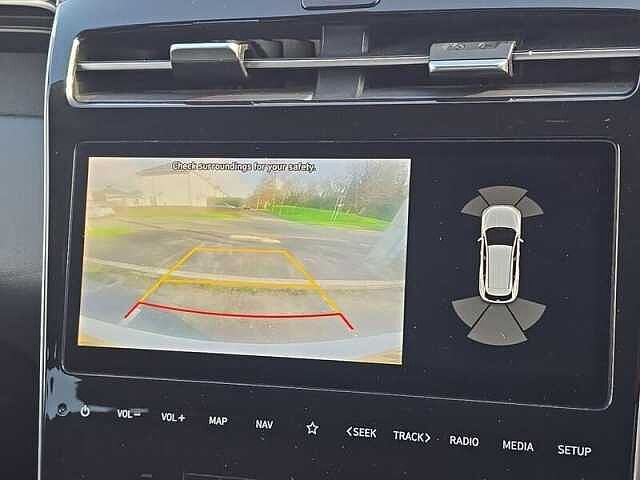 Hyundai TUCSON 1.6 T-GDi Premium SUV 5dr Petrol Manual Euro 6 (s/s) (150 ps) White