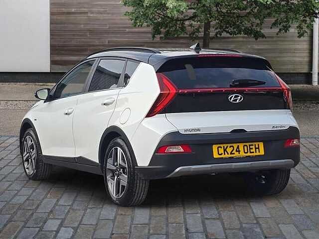 Hyundai BAYON 1.0 T-GDi MHEV Ultimate SUV 5dr Petrol Hybrid Manual Euro 6 (s/s) (120 ps) White