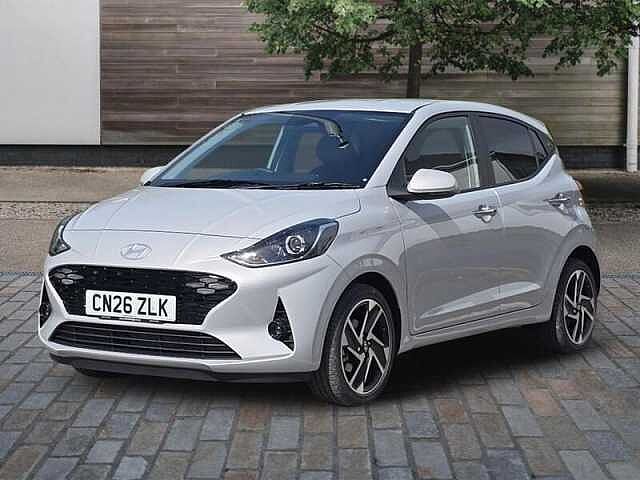 Hyundai i10 1.2 Premium Hatchback 5dr Petrol Auto Euro 6 (s/s) (79 ps)