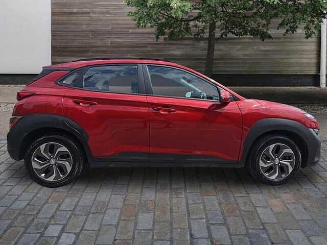 Hyundai KONA 1.6 h-GDi SE Connect SUV 5dr Petrol Hybrid DCT Euro 6 (s/s) (141 ps) Red