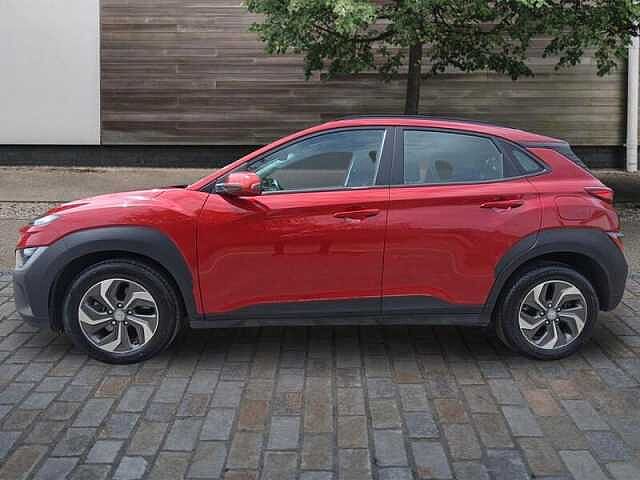 Hyundai KONA 1.6 h-GDi SE Connect SUV 5dr Petrol Hybrid DCT Euro 6 (s/s) (141 ps) Red