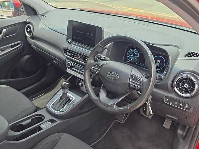 Hyundai KONA 1.6 h-GDi SE Connect SUV 5dr Petrol Hybrid DCT Euro 6 (s/s) (141 ps) Red
