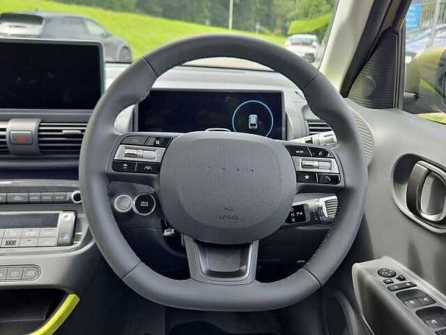 Hyundai INSTER Long Range 49kWh Cross SUV 5dr Electric Auto (115 ps) Green