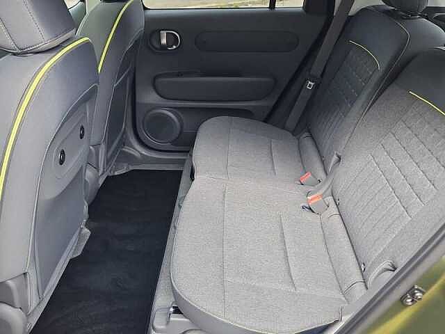 Hyundai INSTER Long Range 49kWh Cross SUV 5dr Electric Auto (115 ps) Green