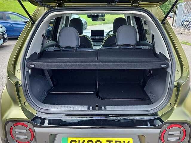 Hyundai INSTER Long Range 49kWh Cross SUV 5dr Electric Auto (115 ps) Green