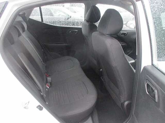 Hyundai I10 1.0 Advance Euro 6 (s/s) 5dr White