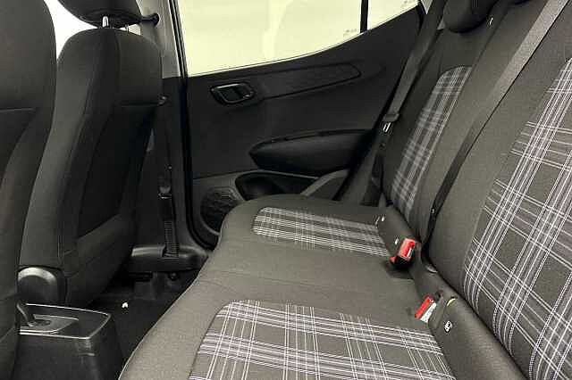 Hyundai KONA 65.4kWh N Line Auto 5dr Black