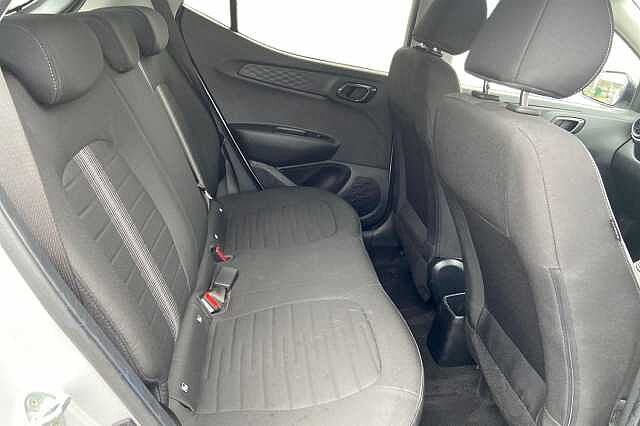 Hyundai I10 1.2 Premium Hatchback 5dr Petrol Auto Euro 6 (s/s) (84 ps) Grey