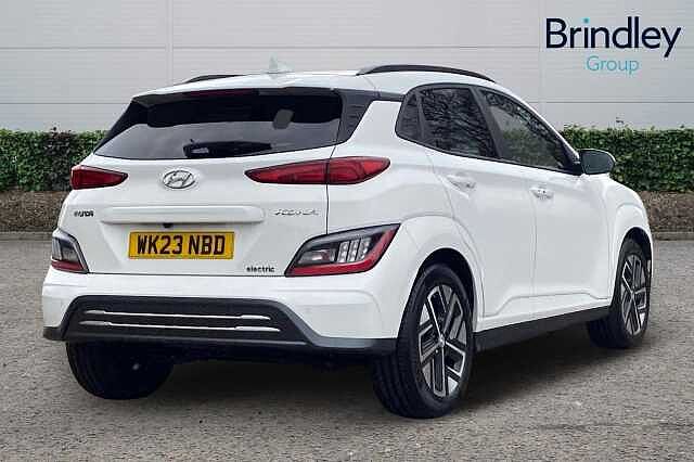Hyundai Kona 64kWh Ultimate SUV 5dr Electric Auto (10.5kW Charger) (204 ps)