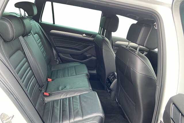 Volkswagen Passat 2.0 TDI R-Line Estate 5dr Diesel DSG Euro 6 (s/s) (190 ps)