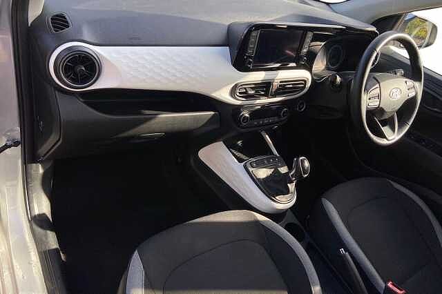 Hyundai I10 1.2 Premium Hatchback 5dr Petrol Auto Euro 6 (s/s) (84 ps) Grey