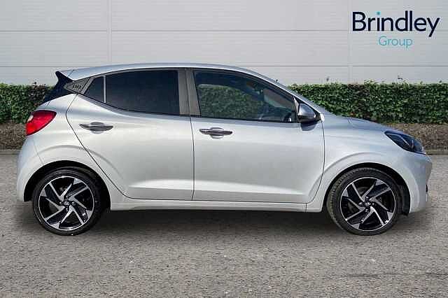 Hyundai I10 1.2 Premium Hatchback 5dr Petrol Auto Euro 6 (s/s) (84 ps) Grey