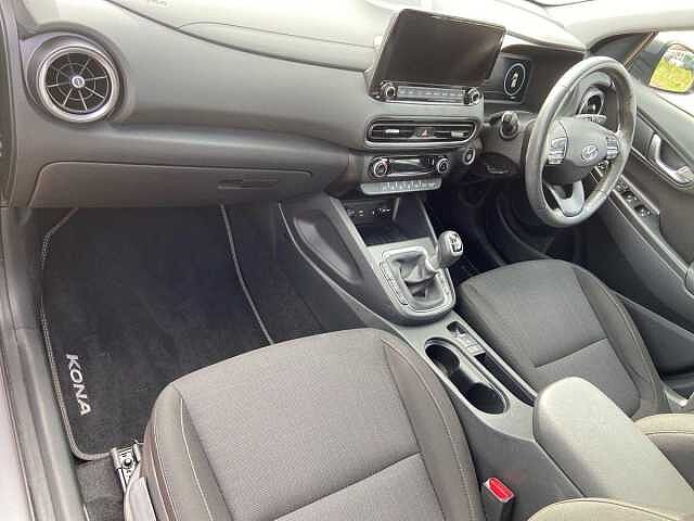 Hyundai KONA 1.0 T-GDi MHEV Premium SUV 5dr Petrol Hybrid Manual Euro 6 (s/s) (120 ps) Grey