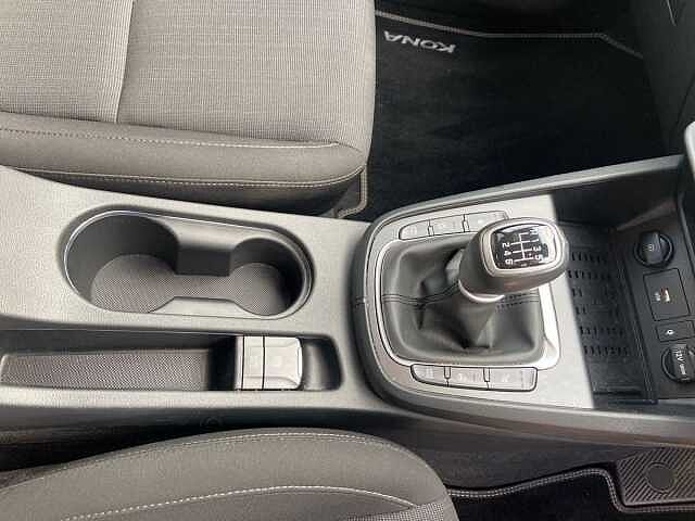 Hyundai KONA 1.0 T-GDi MHEV Premium SUV 5dr Petrol Hybrid Manual Euro 6 (s/s) (120 ps) Grey