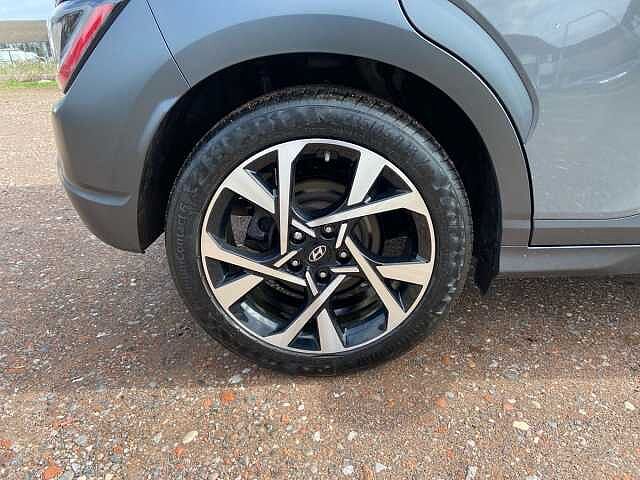 Hyundai KONA 1.0 T-GDi MHEV Premium SUV 5dr Petrol Hybrid Manual Euro 6 (s/s) (120 ps) Grey