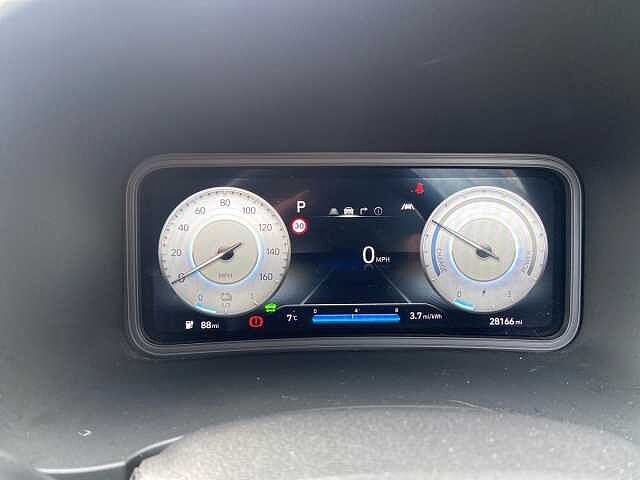 Hyundai KONA 64kWh Ultimate SUV 5dr Electric Auto (10.5kW Charger) (204 ps) Grey