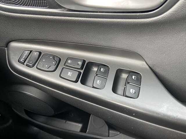 Hyundai KONA 64kWh Ultimate SUV 5dr Electric Auto (10.5kW Charger) (204 ps) Grey