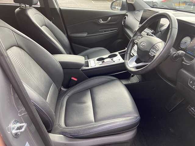Hyundai KONA 64kWh Ultimate SUV 5dr Electric Auto (10.5kW Charger) (204 ps) Grey
