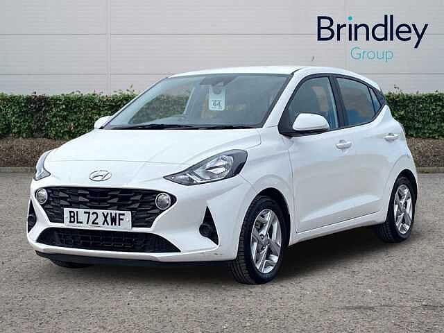 Hyundai I10 1.0 SE Connect Hatchback 5dr Petrol Manual Euro 6 (s/s) (67 ps) Atlas White