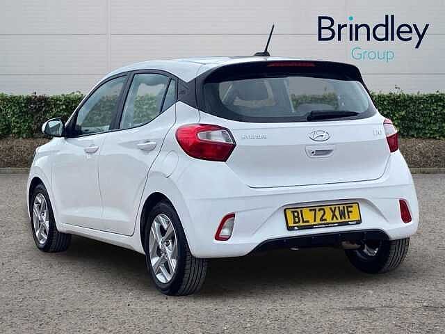 Hyundai I10 1.0 SE Connect Hatchback 5dr Petrol Manual Euro 6 (s/s) (67 ps) Atlas White