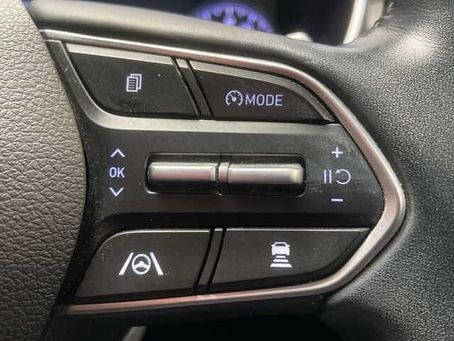 Hyundai SANTA FE 1.6 h T-GDi Premium SUV 5dr Petrol Hybrid Auto Euro 6 (s/s) (230 ps) Taigo Brown
