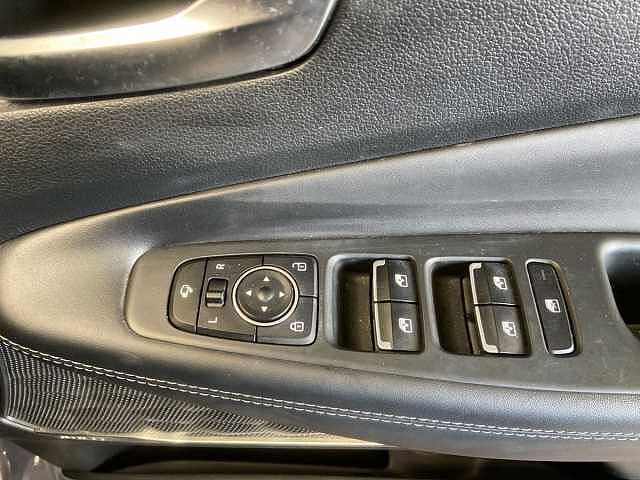 Hyundai SANTA FE 1.6 h T-GDi Premium SUV 5dr Petrol Hybrid Auto Euro 6 (s/s) (230 ps) Taigo Brown