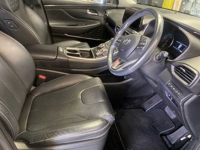 Hyundai SANTA FE 1.6 h T-GDi Premium SUV 5dr Petrol Hybrid Auto Euro 6 (s/s) (230 ps) Taigo Brown