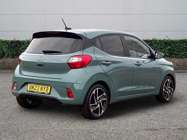 Hyundai I10 1.0 Premium Hatchback 5dr Petrol Auto Euro 6 (s/s) (67 ps) Mangrove Green