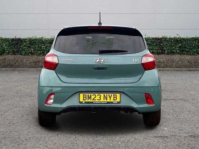 Hyundai I10 1.0 Premium Hatchback 5dr Petrol Auto Euro 6 (s/s) (67 ps) Mangrove Green