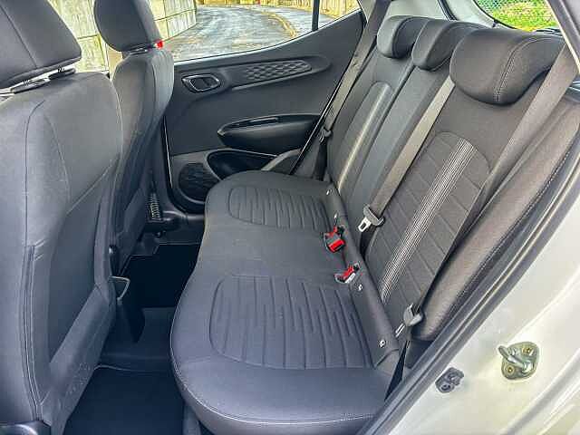 Hyundai I10 1.0 MPi SE 5dr White