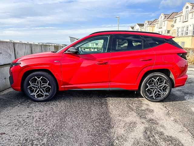 Hyundai TUCSON 1.6 TGDi Hybrid 230 N Line S 5dr 2WD Auto Red