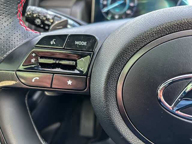 Hyundai TUCSON 1.6 TGDi Hybrid 230 N Line S 5dr 2WD Auto Red