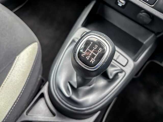 Hyundai I10 1.0 MPi SE 5dr Red