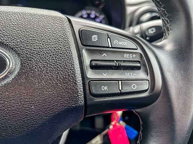 Hyundai I10 1.0 MPi SE 5dr Red