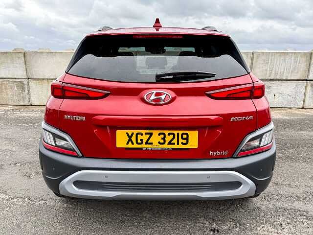 Hyundai KONA 1.6 GDi Hybrid Ultimate 5dr DCT Red