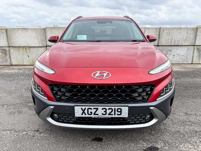 Hyundai KONA 1.6 GDi Hybrid Ultimate 5dr DCT Red