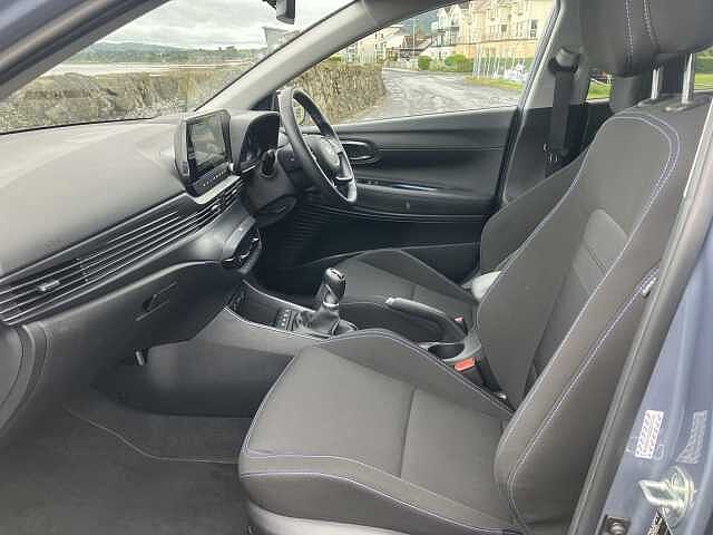 Hyundai BAYON 1.0 TGDi Premium 5dr Blue
