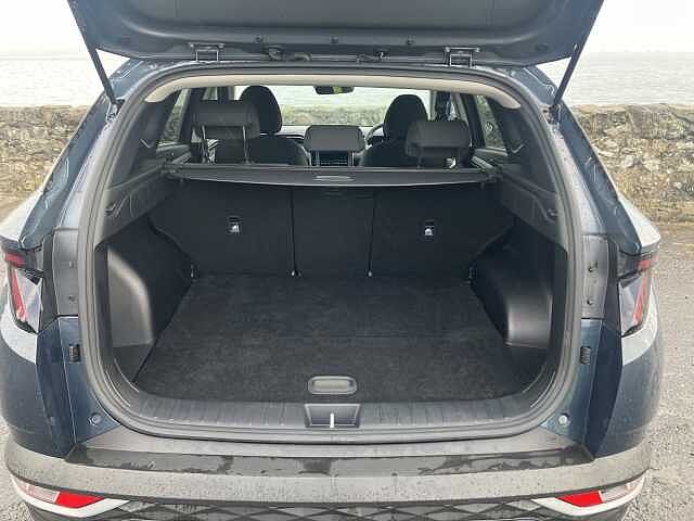 Hyundai TUCSON 1.6 TGDi Hybrid 230 SE Connect 5dr 2WD Auto Blue