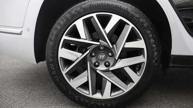 Hyundai SANTA FE 2.2 CRDi Ultimate SUV 5dr Diesel DCT 4WD Euro 6 (s/s) (193 ps) White