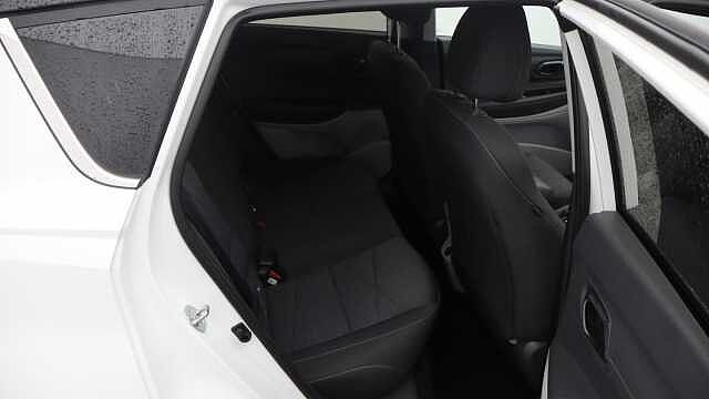 Hyundai BAYON 1.0 T-GDi MHEV Ultimate SUV 5dr Petrol Hybrid Manual Euro 6 (s/s) (120 ps)