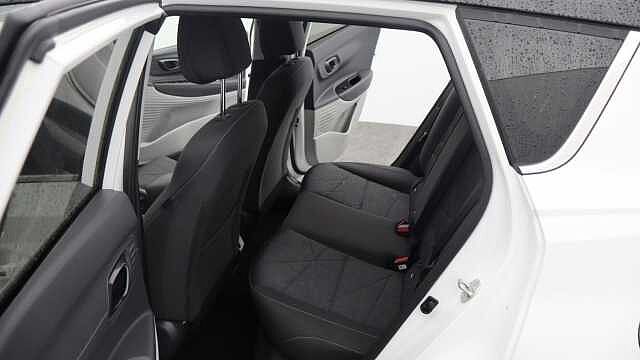 Hyundai BAYON 1.0 T-GDi MHEV Ultimate SUV 5dr Petrol Hybrid Manual Euro 6 (s/s) (120 ps)