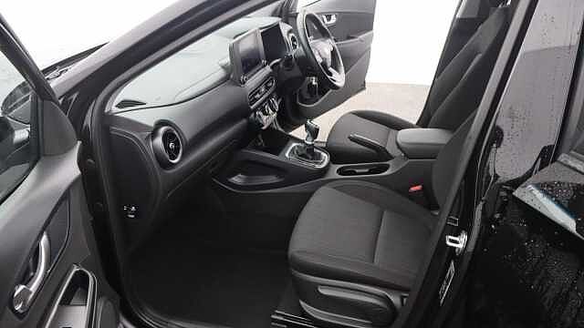 Hyundai KONA 1.0 T-GDi MHEV SE Connect SUV 5dr Petrol Hybrid Manual Euro 6 (s/s) (120 ps) Black