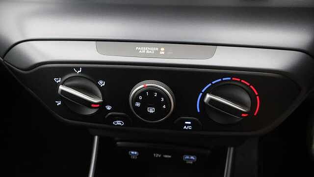 Hyundai I20 1.0 T-GDi Advance Hatchback 5dr Petrol DCT Euro 6 (s/s) (100 ps) Grey