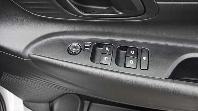 Hyundai I20 1.0 T-GDi Advance Hatchback 5dr Petrol DCT Euro 6 (s/s) (100 ps) Grey