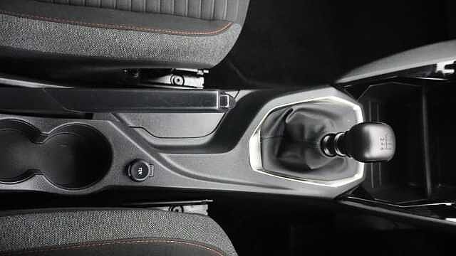 Peugeot 208 1.2 PureTech Active Premium + Hatchback 5dr Petrol Manual Euro 6 (s/s) (100 ps)