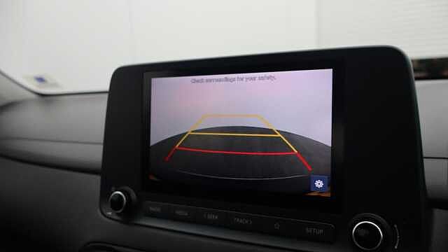 Hyundai KONA SE Connect Red