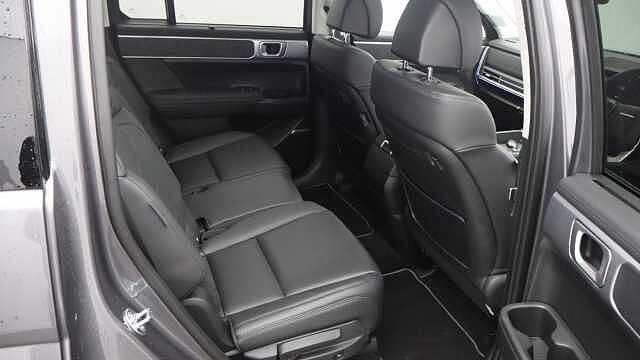 Hyundai Santa Fe 1.6 h T-GDi Ultimate SUV 5dr Petrol Hybrid Auto Euro 6 (s/s) (7Seat) (215 ps)