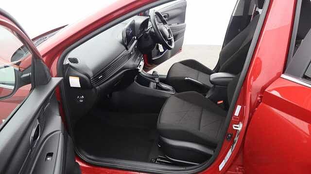 Hyundai BAYON 1.0 T-GDi MHEV Premium SUV 5dr Petrol Hybrid DCT Euro 6 (s/s) (100 ps)