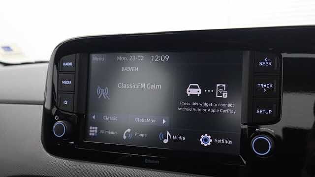 Hyundai i10 1.2 SE Connect Hatchback 5dr Petrol Manual Euro 6 (s/s) (84 ps)